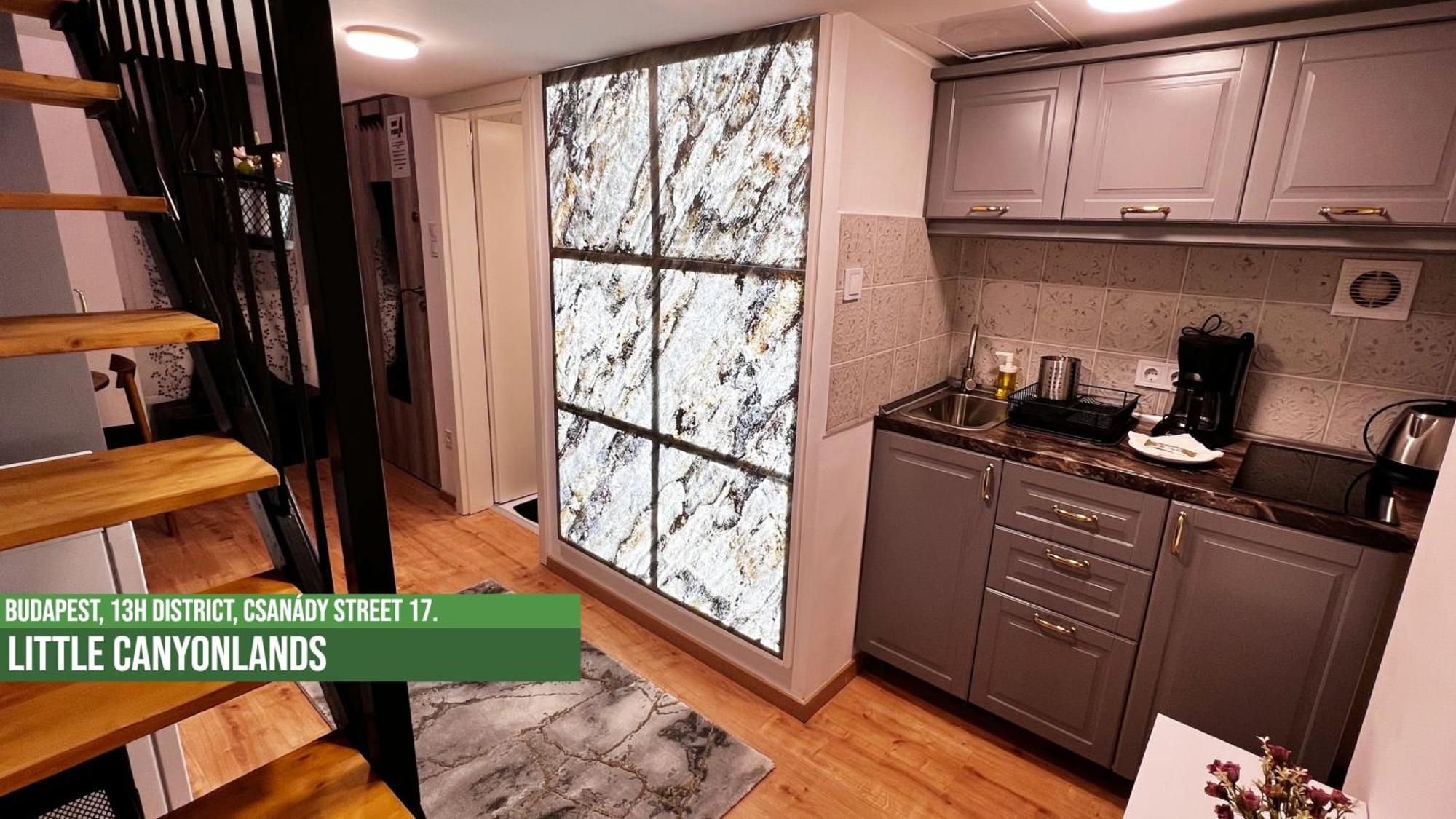 Little Americas Westend Mall Apartments Budapest Luaran gambar